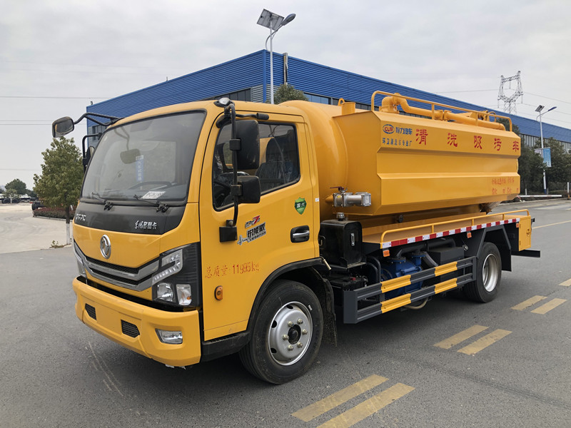 國(guó)六東風(fēng)大多利卡7+3方清洗吸污車