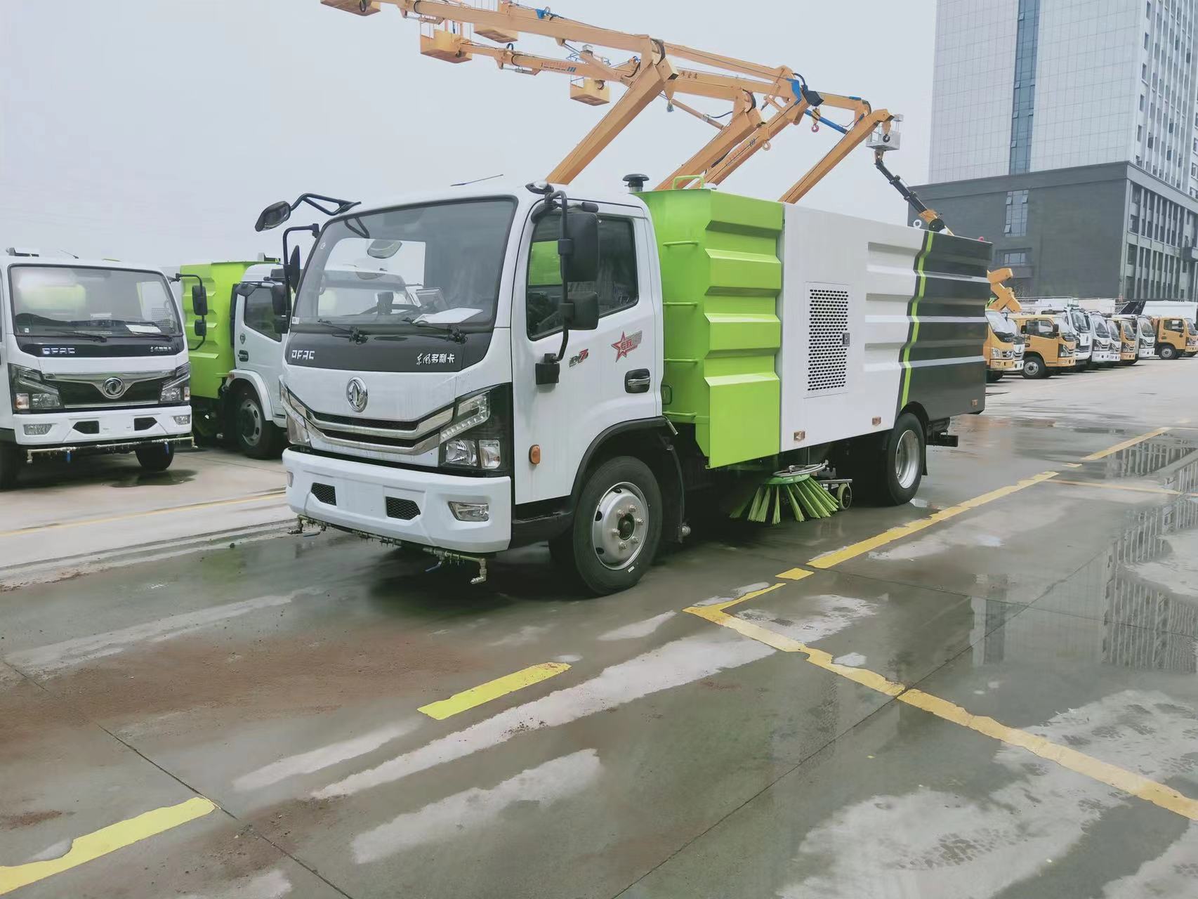 東風多利卡D7 11.5方洗掃車